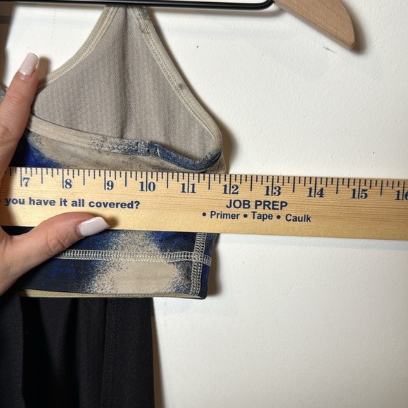 Lululemon Women’s No Limits Tank Top Built In Bra Black Milky Way Racerback 4 - Picture 8 of 9